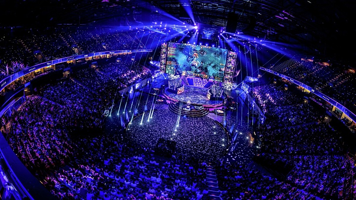 Team Spirit уступила в гранд-финале турнира по Dota 2 Fissure Universe