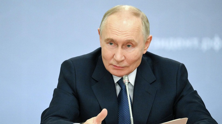 В России формируется сфера тестирования и выпуска электроники, заявил Путин