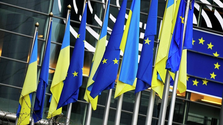 ЕС готов использовать российские активы для погашения кредита Украине