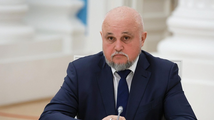 Россия планирует увеличить экспорт СПГ в Китай, заявил Цивилев